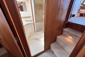 2003 Luhrs 40 Convertible thumbnail 57
