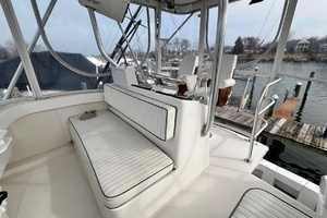 2003 Luhrs 40 Convertible thumbnail 15