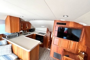 2003 Luhrs 40 Convertible thumbnail 33