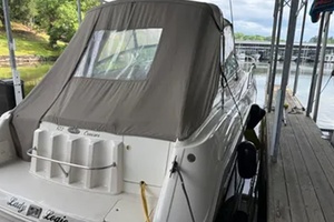 2001 Monterey 322 Cruiser thumbnail 5