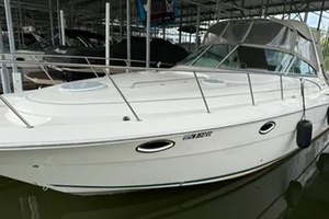 2001 Monterey 322 Cruiser thumbnail 1
