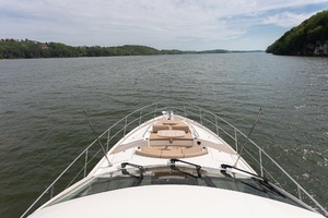 2018 Sea Ray L650 FLY thumbnail 37