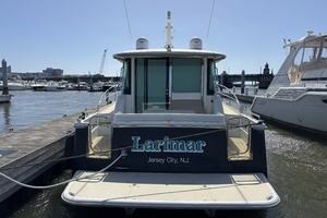 2019 Sabre 45 Express thumbnail 5