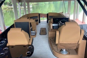 Photo 6019633 for 2023 Harris   