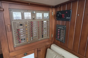 43ft Slocum Yacht For Sale