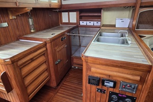 43ft Slocum Yacht For Sale
