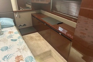 2017 Sea Ray 460 FLY thumbnail 14