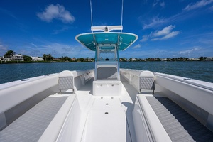 Bahama 41 - Exterior Bow