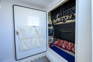 Bahama 41 - Interior Storage