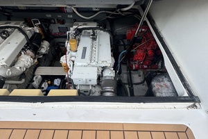 TEASER 37ft Sea Ray Yacht For Sale