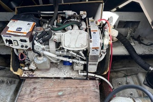 REEL CHAOS 40ft Mainship Yacht For Sale