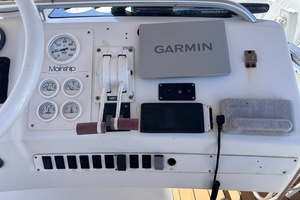 REEL CHAOS 40ft Mainship Yacht For Sale