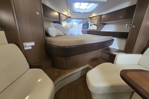 35ft Sea Ray Yacht For Sale