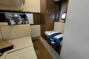35ft Sea Ray Yacht For Sale