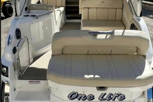 35ft Sea Ray Yacht For Sale