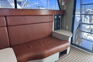 HOOKED 34ft Luhrs Yacht For Sale