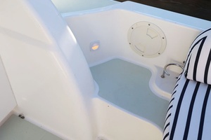 Side Cockpit Boarding