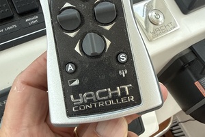 Yacht Controller
