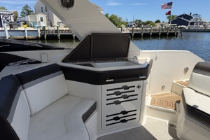 Freedom 32ft Sea Ray Yacht For Sale