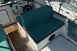 Pond Lily 32ft Grand Banks Yacht For Sale
