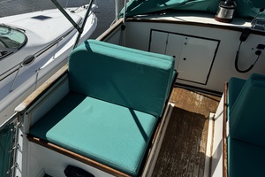 Pond Lily 32ft Grand Banks Yacht For Sale