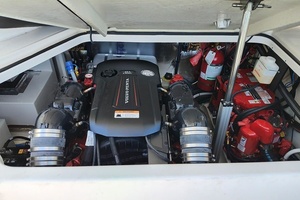 28ft Regal Yacht For Sale