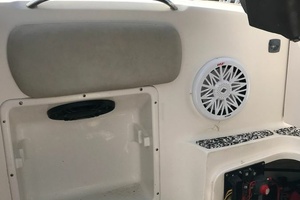 26ft Chaparral Yacht For Sale