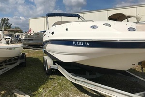 26ft Chaparral Yacht For Sale