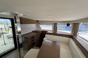 Apres Sail 42ft Lagoon Yacht For Sale