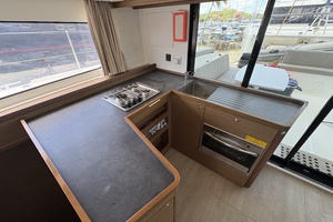 Apres Sail 42ft Lagoon Yacht For Sale