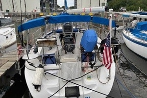 TOHTSOHNII 31ft Catalina Yacht For Sale