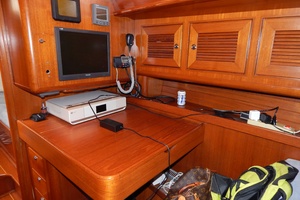 Photo 6023641 for 2002 Northwind  DEEP BLUE 