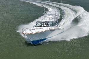 42FT (12.8M) MAG BAY Worth Avenue Yachts