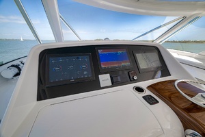 42FT (12.8M) MAG BAY