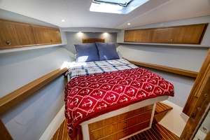 42FT (12.8M) MAG BAY