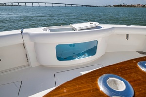 42FT (12.8M) MAG BAY