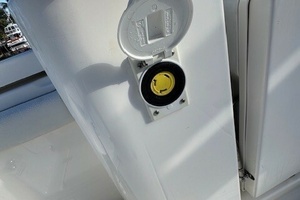 2023 Pursuit S 428 Sport thumbnail 19