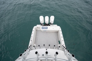 2011 Contender 40 Express