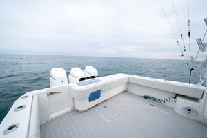 2011 Contender 40 Express