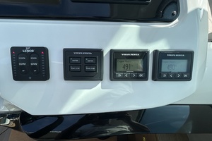 50FT (15.24M) BENETEAU