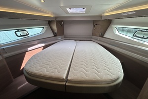 50FT (15.24M) BENETEAU