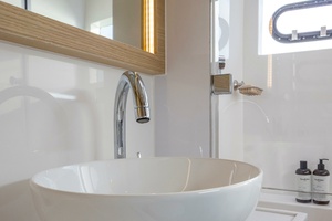 54FT (16.46M) AQUILA