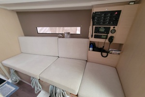Earling 30ft Beneteau Yacht For Sale