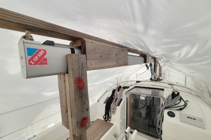 Earling 30ft Beneteau Yacht For Sale