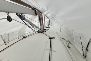 Earling 30ft Beneteau Yacht For Sale
