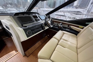 2015 Sea Ray Sundancer 510 thumbnail 32