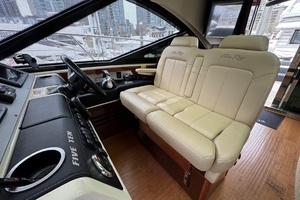 2015 Sea Ray Sundancer 510 thumbnail 26