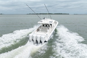 2023 Pursuit S 428 Sport thumbnail 10