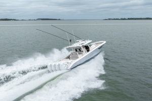 2023 Pursuit S 428 Sport thumbnail 9