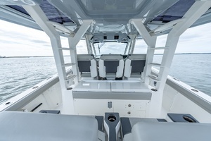 2023 Pursuit S 428 Sport thumbnail 25